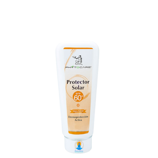 El protector solar de Phytocare spf 60 + es capaz de proteger contra todos los rayos UVA/UVB, al tiempo que hidrata la piel